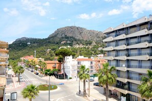 Apartment | Exterior - Apartment in L'estartit Near the Beach (Torroella de Montgrí)