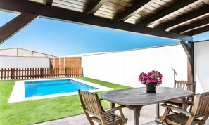 Indoor pool, outdoor pool - House 4 People (Conil de la Frontera)