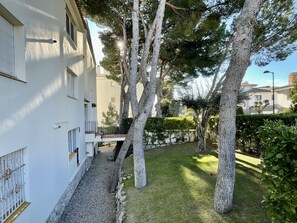 Apartment | Exterior - Apartment in Costa Brava Near Sandy Beach (L'Escala)