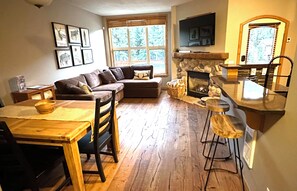 Televisor intel·ligent i llar de foc 