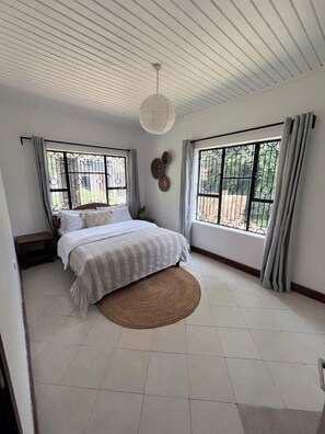 3 Schlafzimmer, Bügeleisen/Bügelbrett, WLAN, Bettwäsche