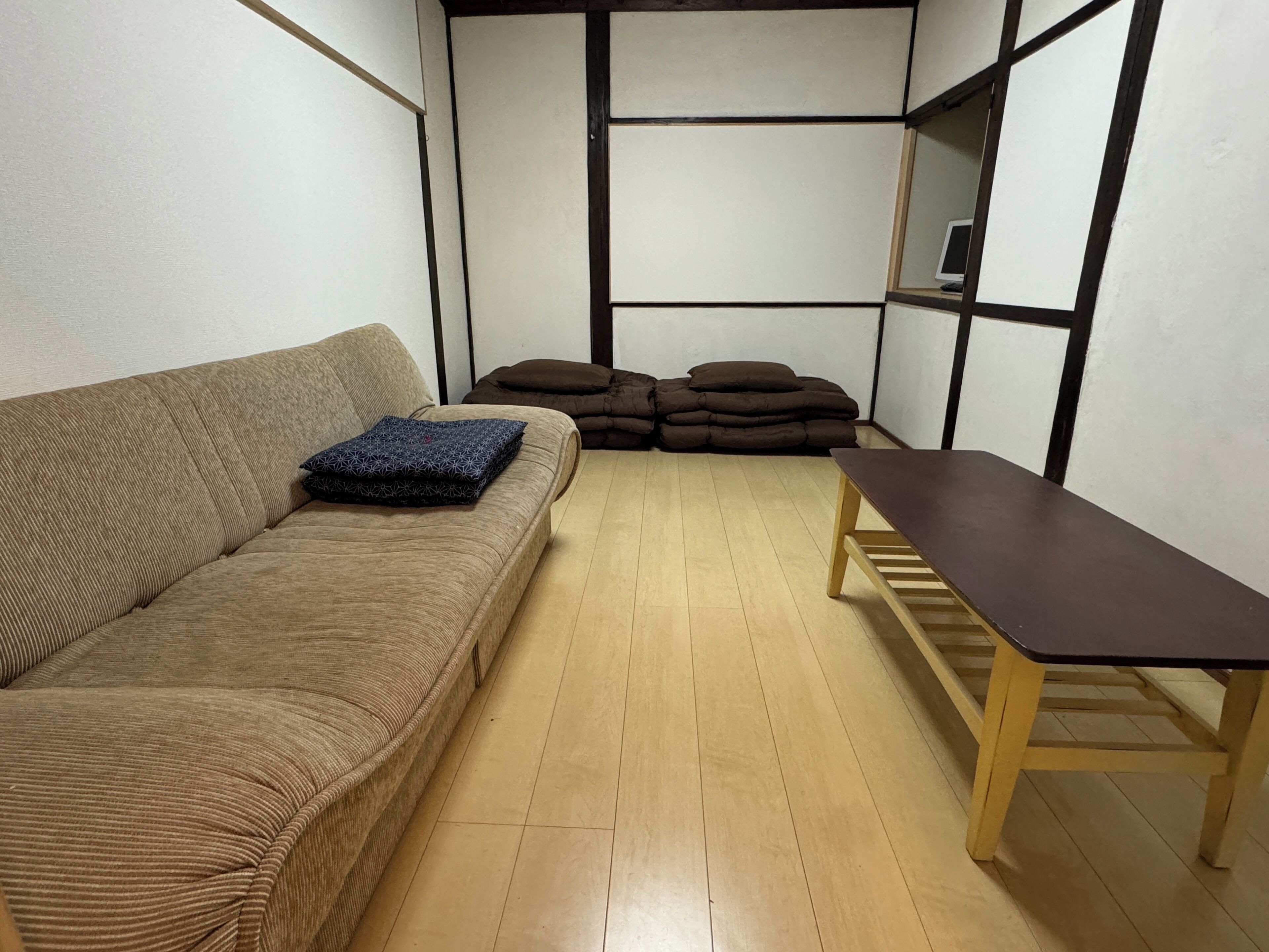 スタンダード ツインルーム | WiFi (無料)