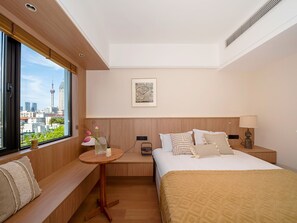 Desk, free WiFi - Shanghai Moxi Home stay Yu  Garden (Shanghai)