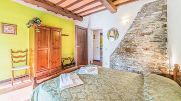 2 Schlafzimmer, Reisekinderbett, kostenloses WLAN