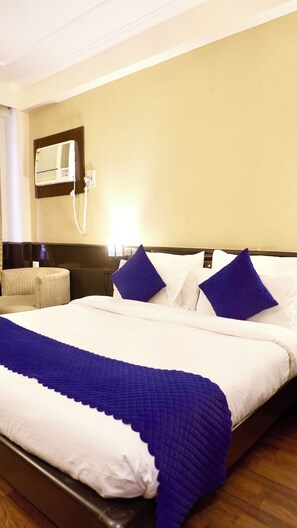 Deluxe Room, Garden View | Desk, iron/ironing board, free WiFi - DLS Park Grace (Haridwar)