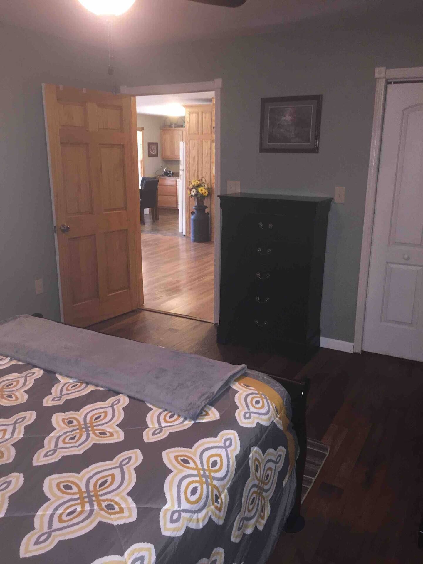 2 bedrooms, bed sheets