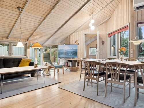 "Arent" - 1.1km from the sea by Interhome