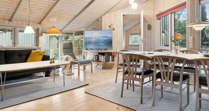 "Arent" - 1.1km from the sea by Interhome