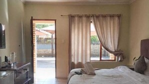 Room - Lens (Benoni)