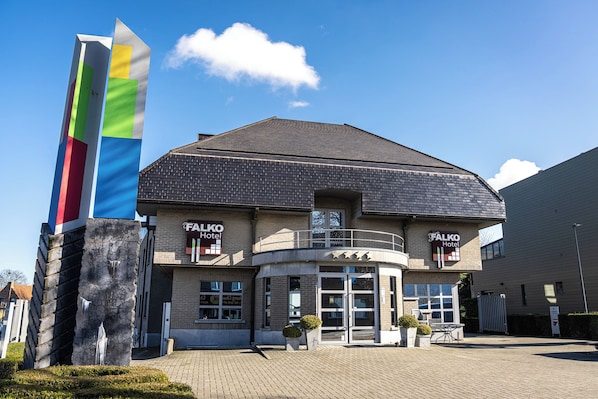 Exterior - Falko Hotel (Meise)