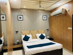 Deluxe Room, City View | Free WiFi