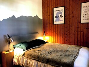 3 soverom, strykejern/-brett, wi-fi og sengetøy