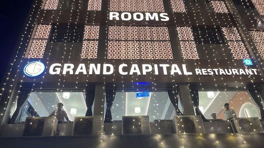 HOTEL CAPITAL