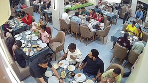 Executive Room | Makan dalam bilik