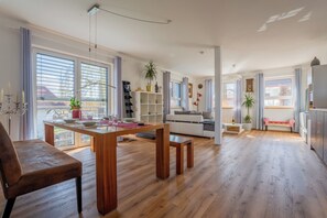 Interior - Dießen, Ammersee-Nest, new, bright, 90sqm, 2 bedrooms, balcony, parking spaces, premium (Dießen am Ammersee)