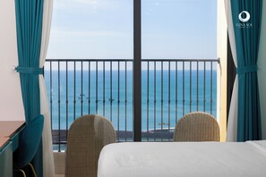 Deluxe Apartment, 2 Bedrooms, Connecting Rooms, Ocean View | Beach/ocean view