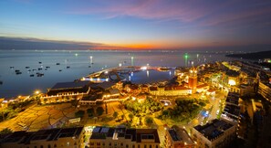 Premier Apartment, 1 Bedroom, Balcony, Ocean View | Beach/ocean view