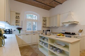 Villa, Accessible | 12 bedrooms