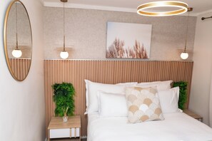 1 dormitorio, tabla de planchar con plancha, wifi