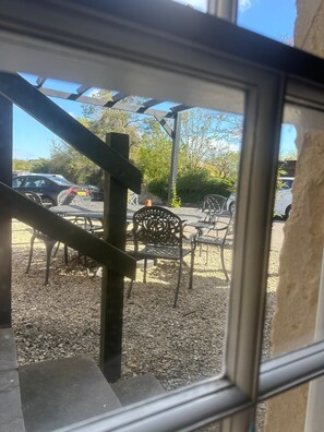 Terrace/patio - The White Hart (Melksham)