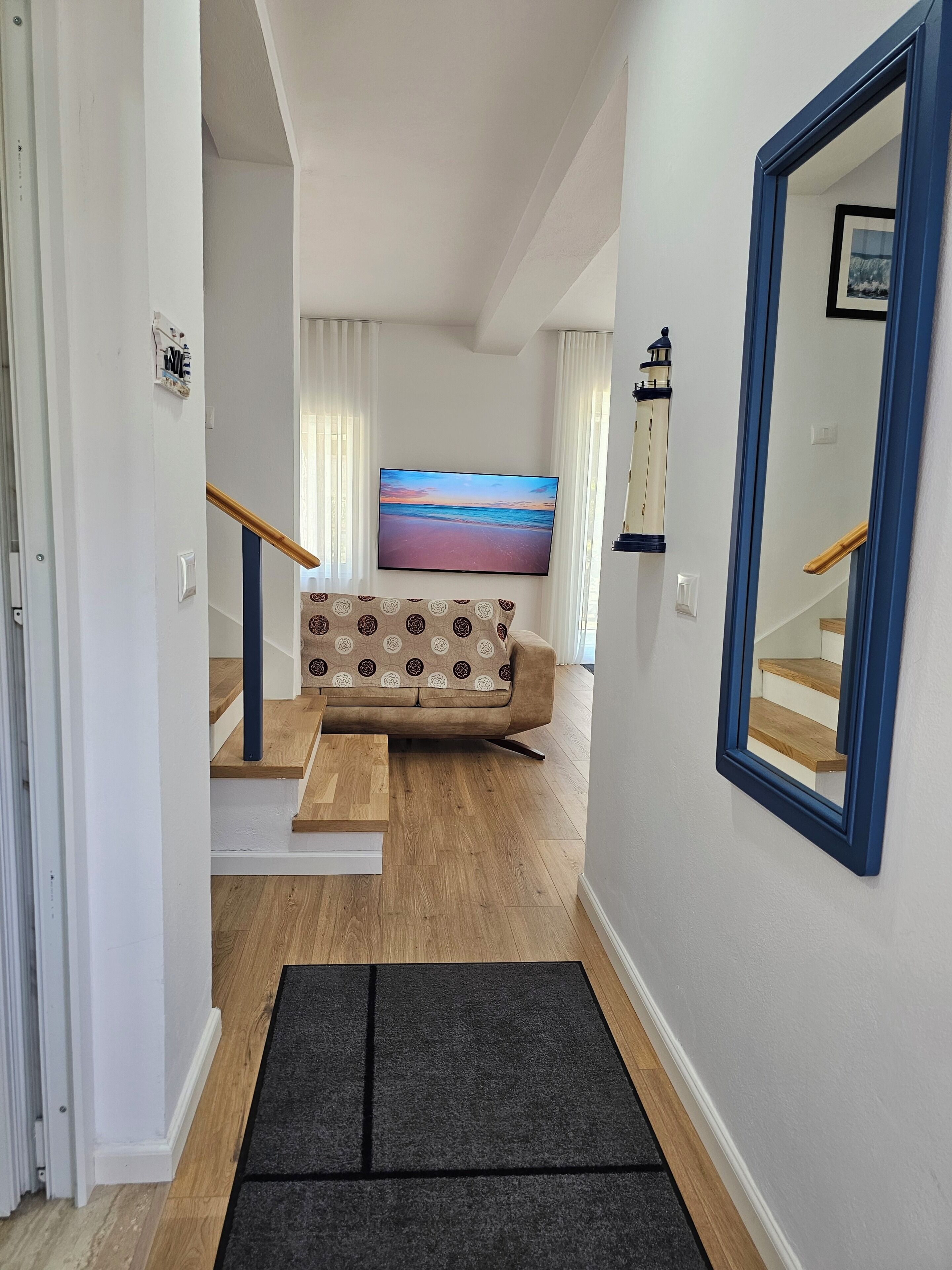 Beachfront ``Blue Wave Spa Villa`` In A Private Villa Resort - Durres