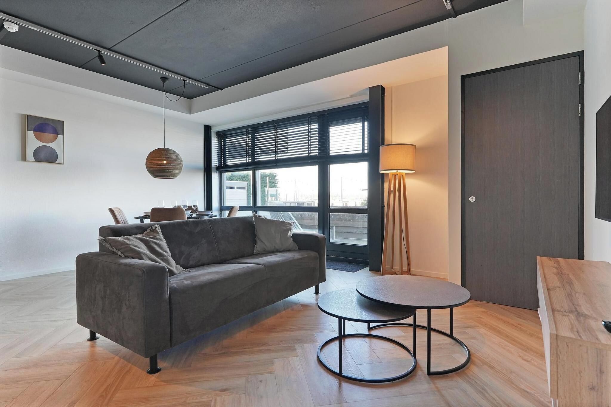 Luxury Apartment With Private Terrace, Spacious Living Room, And Stunning View Of The Inner Harbor. - Hellevoetsluis