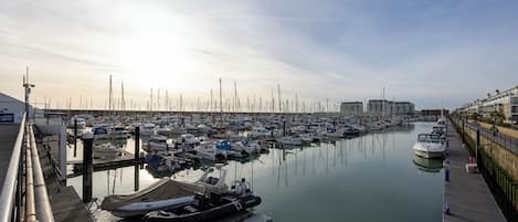 Huoneisto | Huvivenesatama