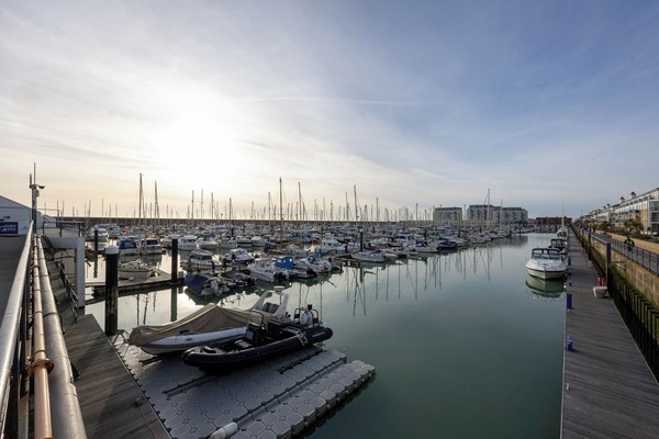 Apartment | Marina