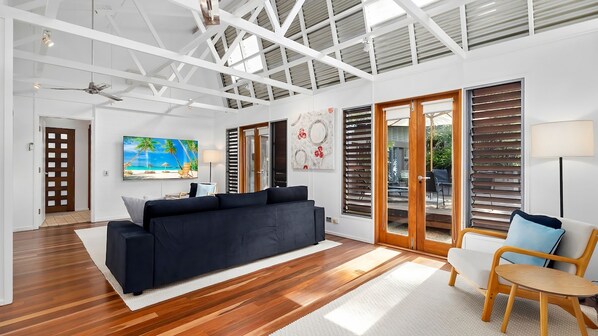 Interior - Beautiful Noosa Heads Family Home (Noosa)