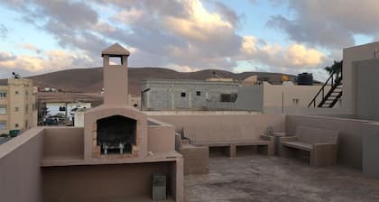 Spacious villa just steps from the ocean ideal for family and friends