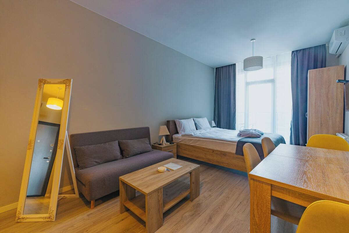 Apartment with Kitchen | In-room safe, desk, soundproofing, iron/ironing board (on request)