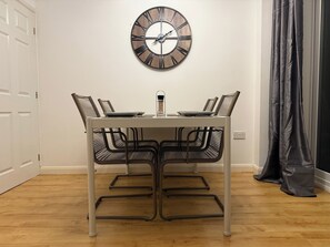 獨棟房屋 | 用餐區