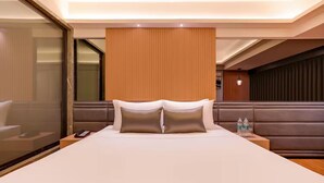 Deluxe Twin Room, Balcony, City View | Laptop workspace, iron/ironing board, WiFi (free) - GT Residency (Sohna)