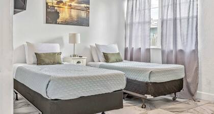 Massive Property With Pool Perfect for Big Groups