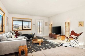 Fernseher, Arbeitsbereiche