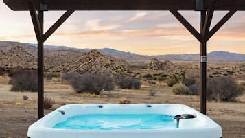 Idromassaggio all'aperto