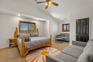 5 bedrooms, iron/ironing board, free WiFi, bed sheets