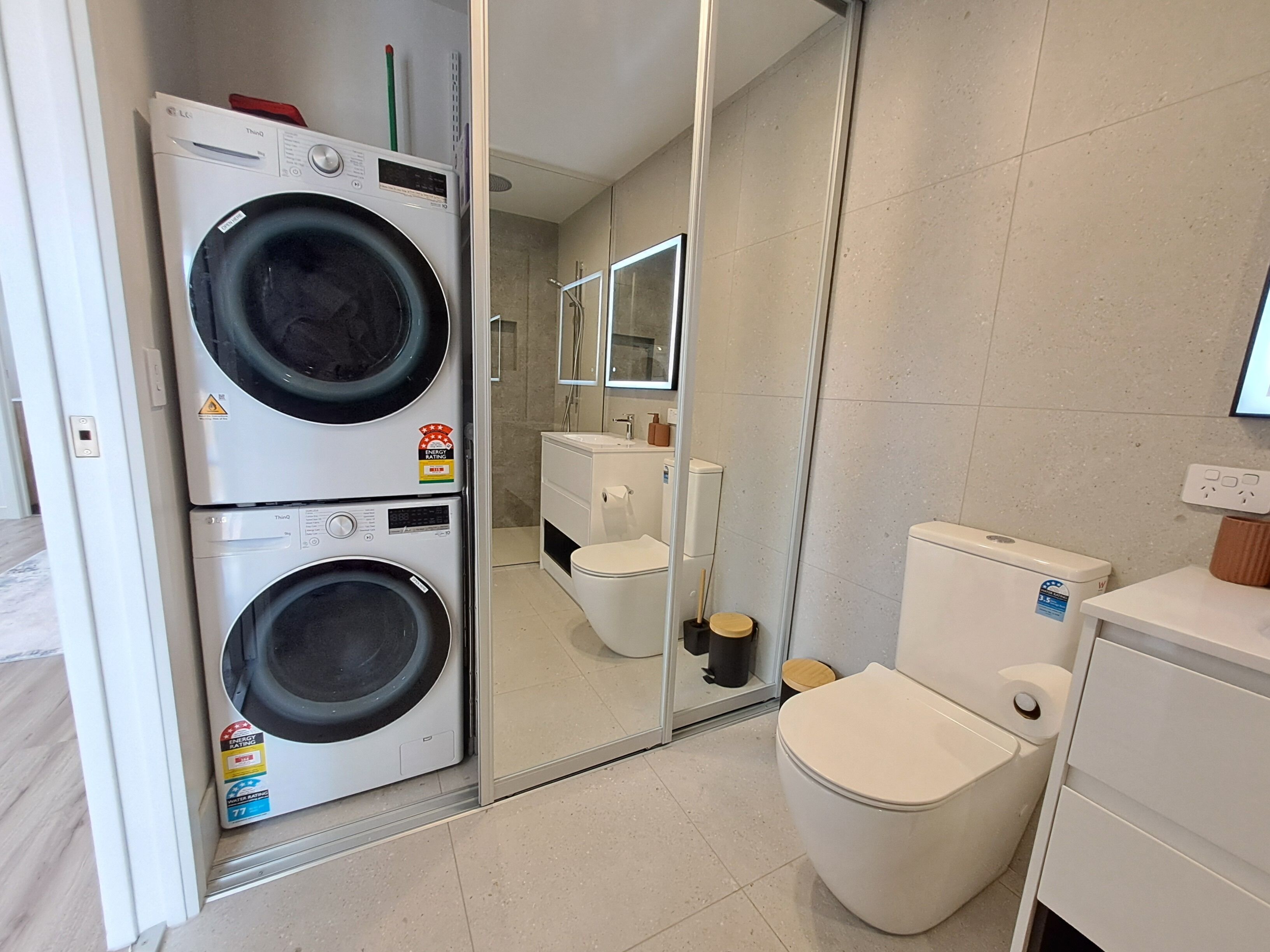 Haartrockner, Handtücher