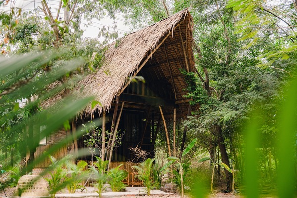 Private Bamboo Bungalow | Individually decorated, free WiFi, bed sheets