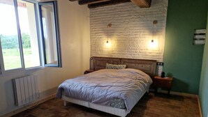 2 bedrooms, WiFi, bed sheets - Gite la ferme du meix guillot (Ciel)