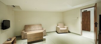 Hypolux Business Hotel