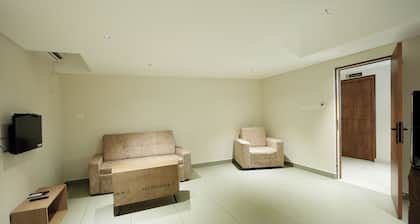 Hypolux Business Hotel
