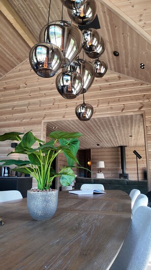 تناول الطعام