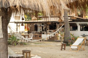 Outdoor dining - Riva Boutique Resort Koh Chang (Ko Chang)