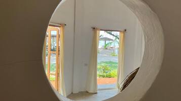 Junior Double Room, Sea View | Desk, WiFi (free), bed sheets