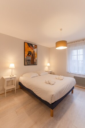 3 Schlafzimmer, Bügeleisen/Bügelbrett, kostenloses WLAN, Bettwäsche