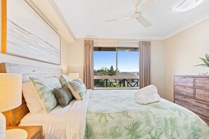 1 bedroom, iron/ironing board, travel cot, WiFi