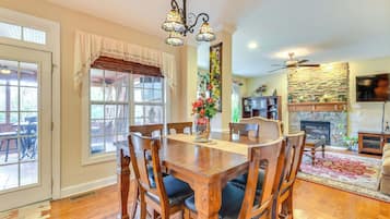 Rumah (4 Bedrooms) | Interior