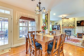 House (4 Bedrooms) | Interior