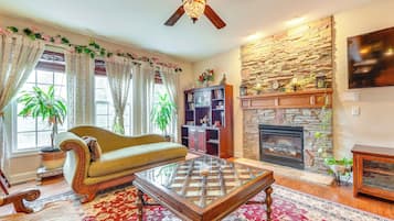 Rumah (4 Bedrooms) | Interior